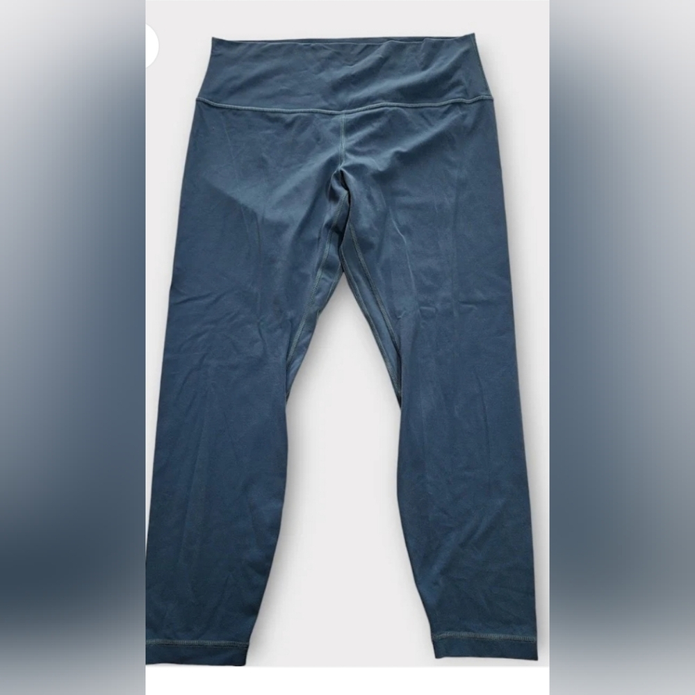 Size 14 - Lululemon Align High-Rise Pant 25"